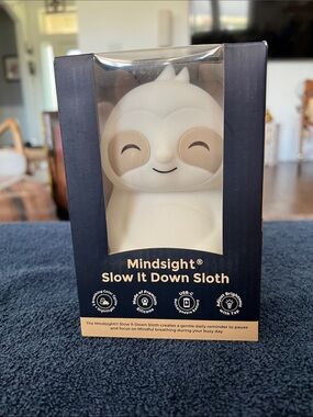 Slow It Down Sloth - White Relaxation Light